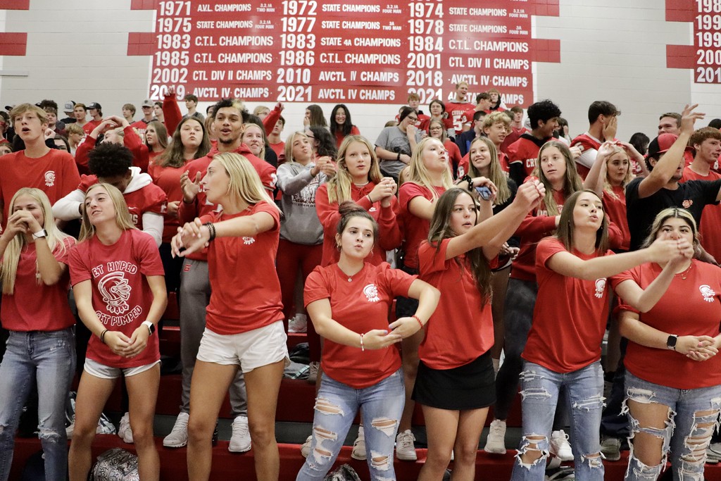 pep assembly crowd