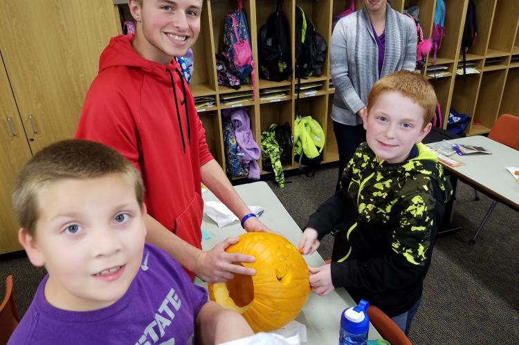 Pumpkin Carving WHS & Kennedy Students