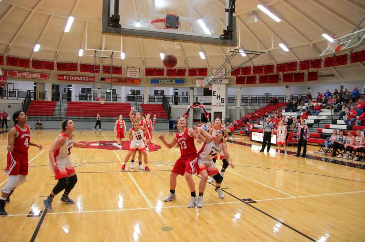 Lady Crusader Basketball