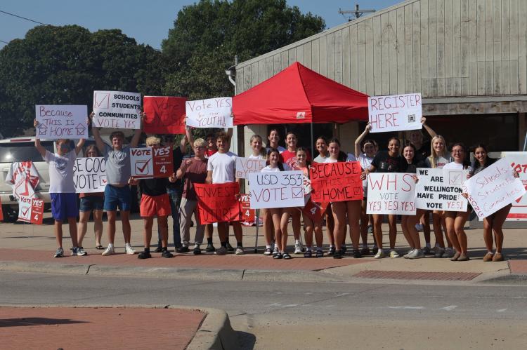 rally goers