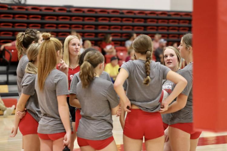 jv volleyball huddle