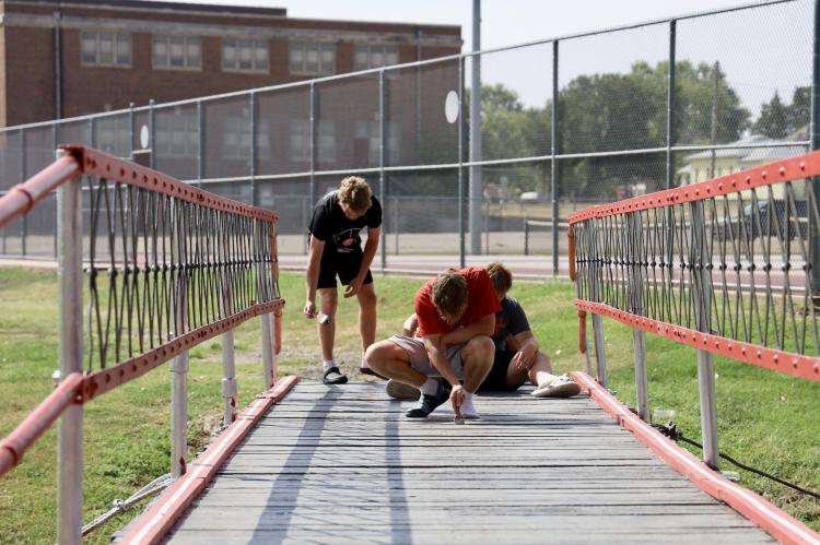 painting bridge