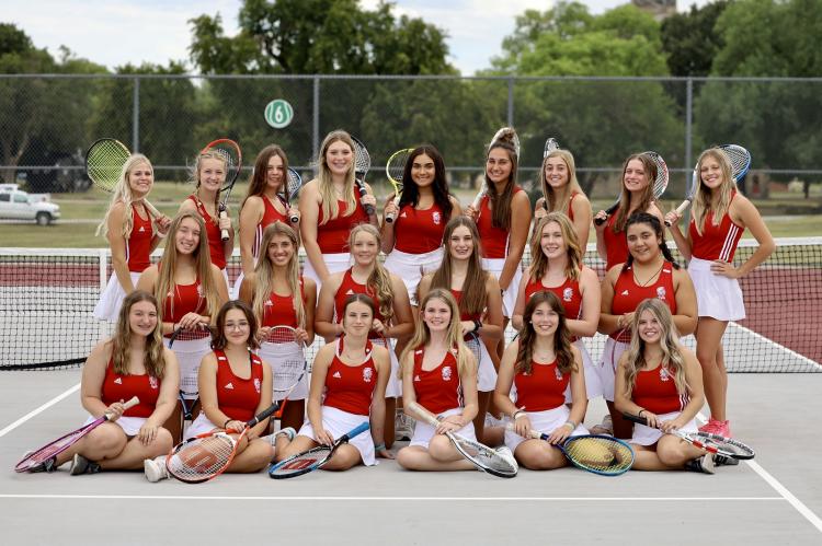 girls tennis team 2022