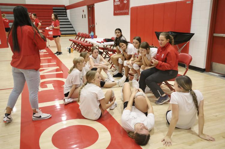 Freshmen VB squad