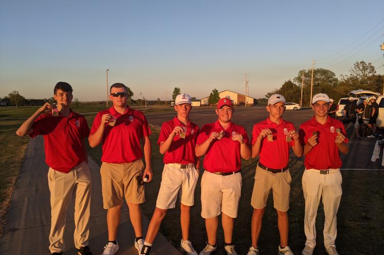 Varsity Boys Golf 2021 @ Cherry Oaks! FIRST PLACE