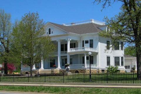 Seelye Mansion Abilene KS