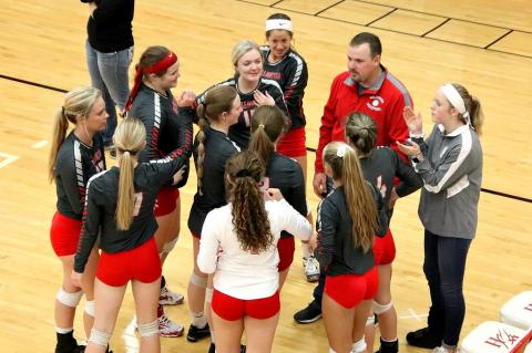 Lady Crusader Volleyball @ Rose Hill